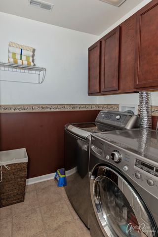 9870 Williams Drive, Huntley, IL 60142