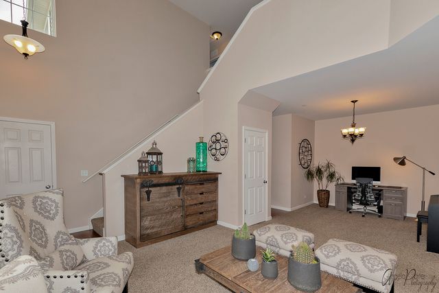 9870 Williams Drive, Huntley, IL 60142