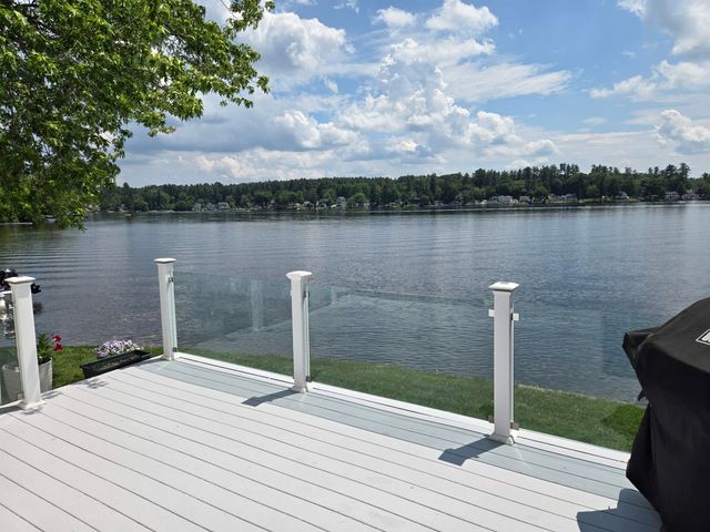 35 North Shore Road, Derry, NH 03038