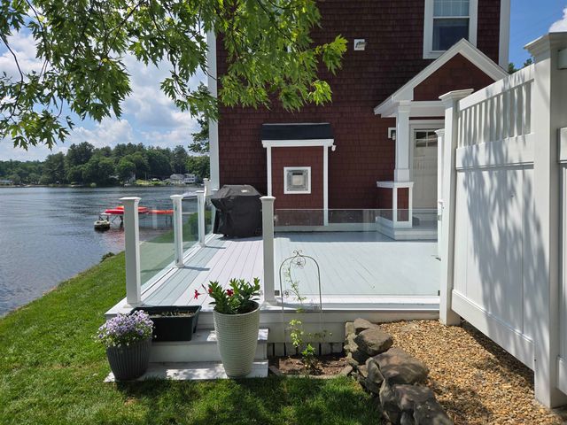 35 North Shore Road, Derry, NH 03038