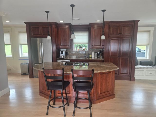 35 North Shore Road, Derry, NH 03038