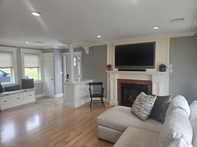 35 North Shore Road, Derry, NH 03038