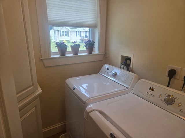 35 North Shore Road, Derry, NH 03038
