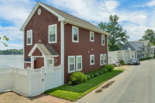 35 North Shore Road, Derry, NH 03038