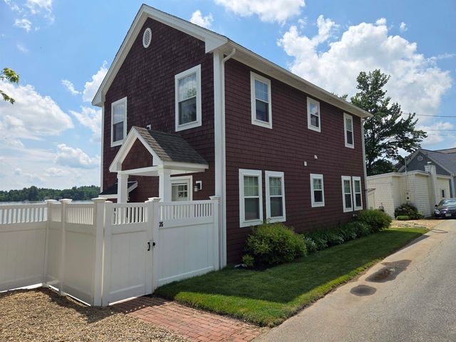 35 North Shore Road, Derry, NH 03038