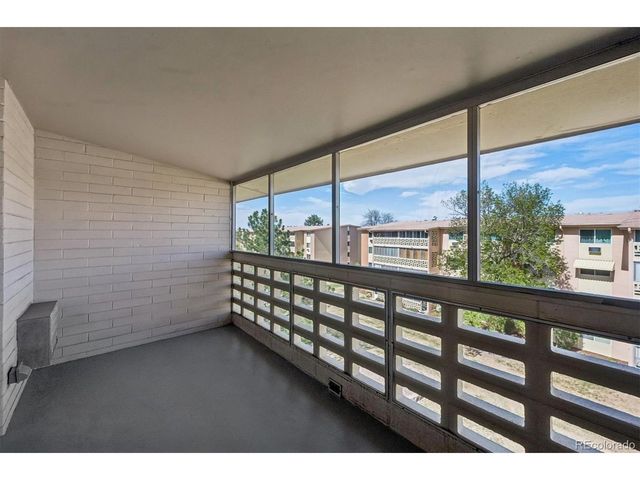 700 S Alton Way 6D, Denver, CO 80247