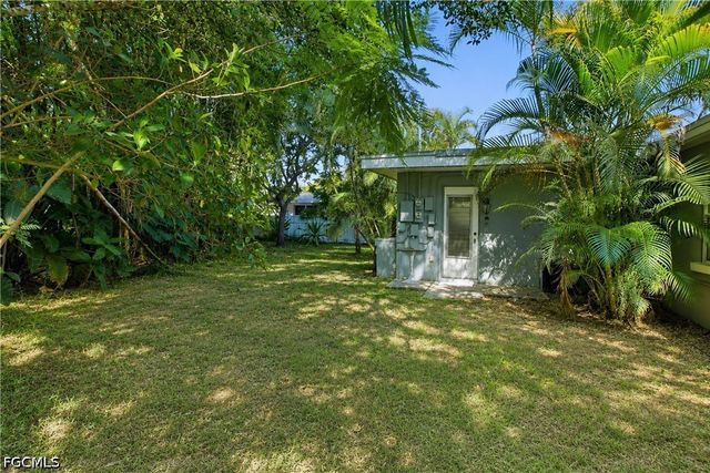 1918 Grace AVE, Fort Myers, FL 33901