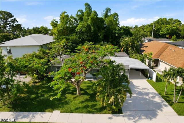 1918 Grace AVE, Fort Myers, FL 33901