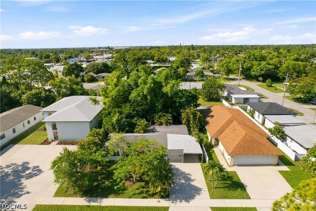 1918 Grace AVE, Fort Myers, FL 33901