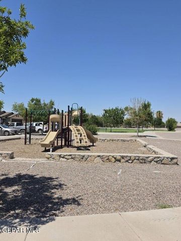 910 SGT JOSE GONZALES Road, El Paso, TX 79927