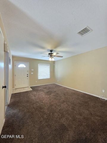 910 SGT JOSE GONZALES Road, El Paso, TX 79927