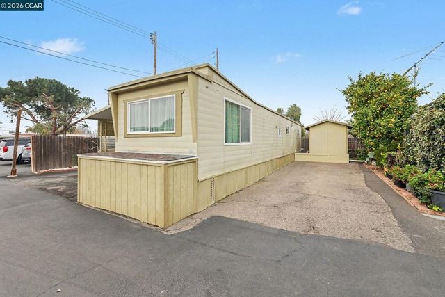 75 75 E Bolton Rd, Oakley, CA 94561