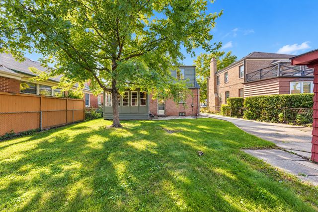 1807 N 78th Court, Elmwood Park, IL 60707