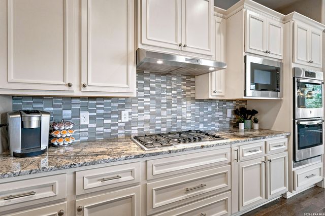 1348 Pinot Grigio, New Braunfels, TX 78132