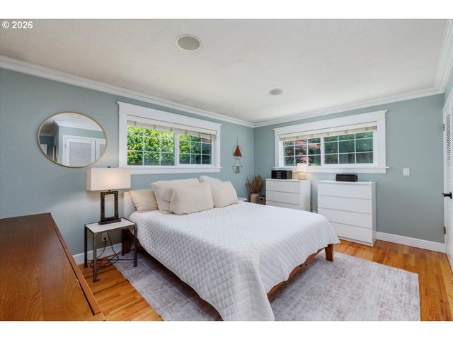 4150 Sw 94TH Ave, Portland, OR 97225