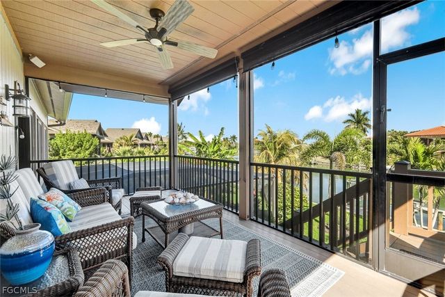 1126 Harbour Cottage CT, Sanibel, FL 33957