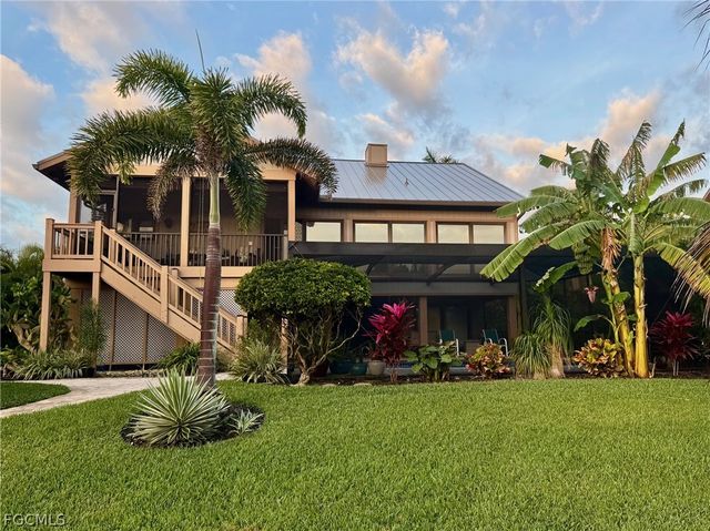 1126 Harbour Cottage CT, Sanibel, FL 33957