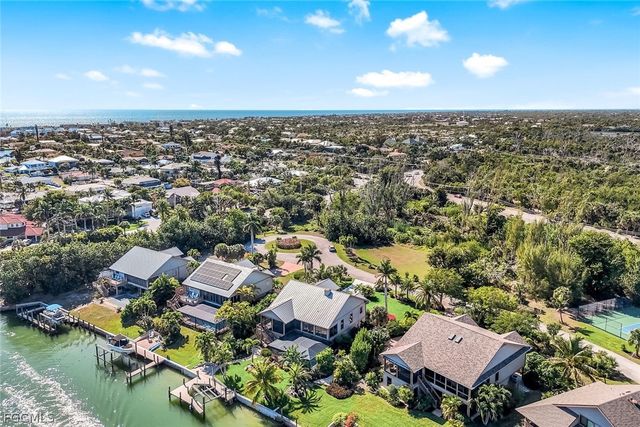 1126 Harbour Cottage CT, Sanibel, FL 33957