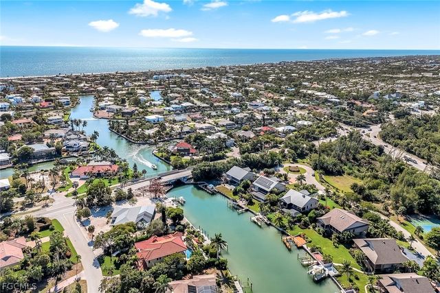 1126 Harbour Cottage CT, Sanibel, FL 33957