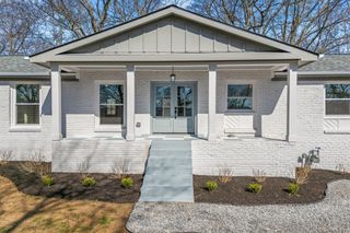 6608 Brookmont Ter, Nashville, TN 37205