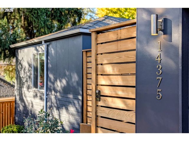 14375 Sw BARLOW Ct, Beaverton, OR 97008