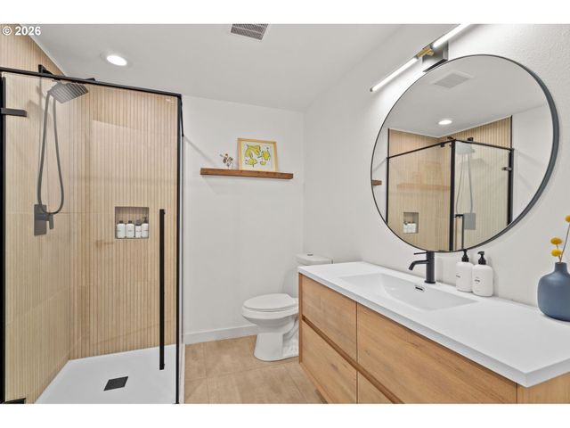 14375 Sw BARLOW Ct, Beaverton, OR 97008