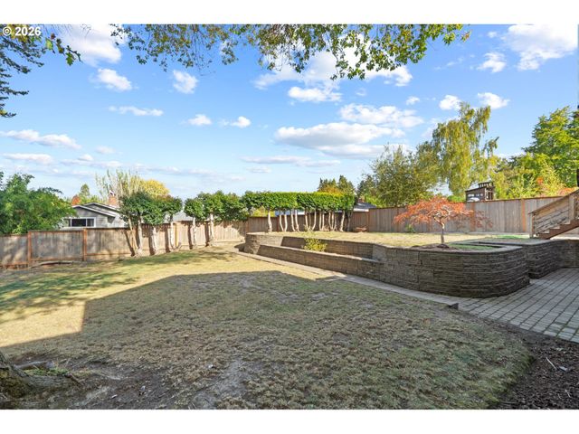 14375 Sw BARLOW Ct, Beaverton, OR 97008