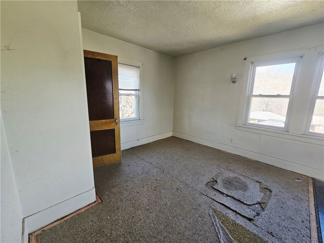 909 Franklin St, Mckeesport, PA 15132