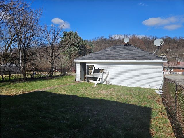 909 Franklin St, Mckeesport, PA 15132