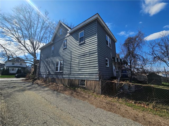 909 Franklin St, Mckeesport, PA 15132