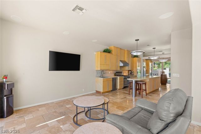 7869 Bermuda Dunes Avenue, Las Vegas, NV 89113