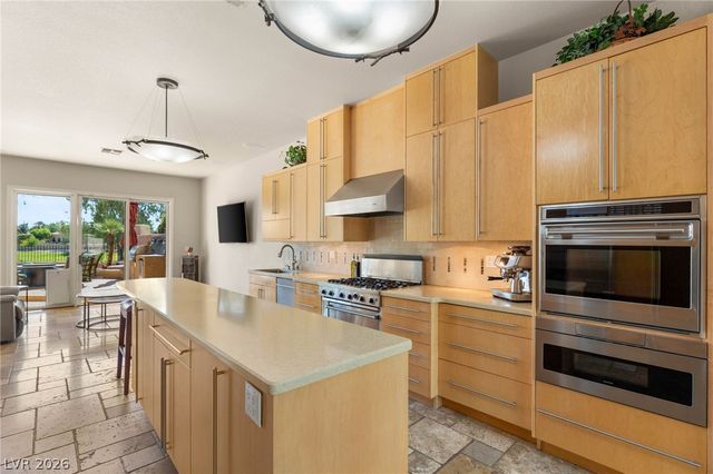 7869 Bermuda Dunes Avenue, Las Vegas, NV 89113