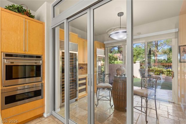 7869 Bermuda Dunes Avenue, Las Vegas, NV 89113