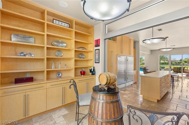 7869 Bermuda Dunes Avenue, Las Vegas, NV 89113