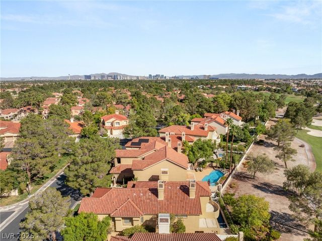 7869 Bermuda Dunes Avenue, Las Vegas, NV 89113