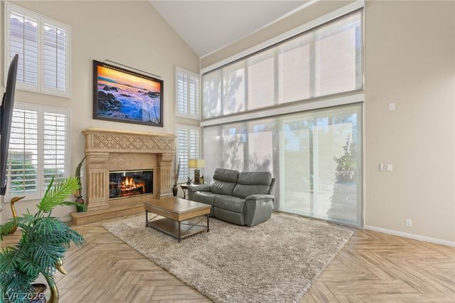 7869 Bermuda Dunes Avenue, Las Vegas, NV 89113