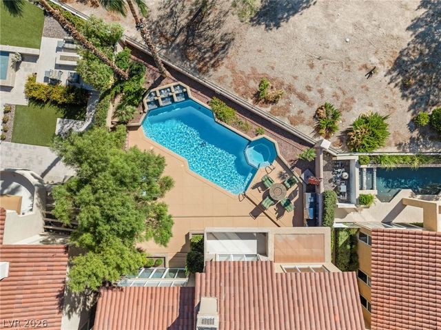 7869 Bermuda Dunes Avenue, Las Vegas, NV 89113