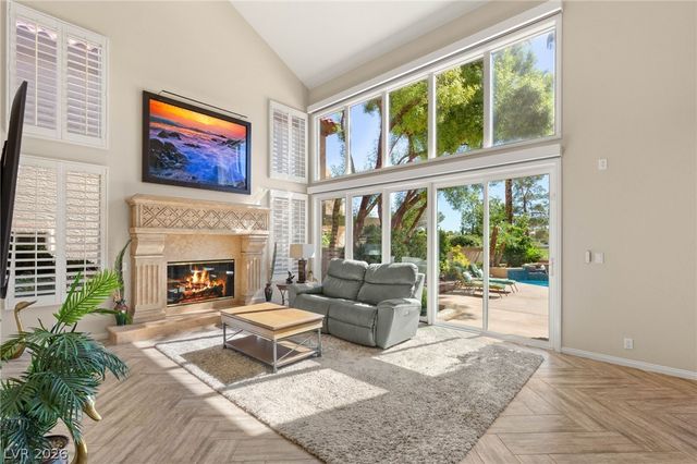 7869 Bermuda Dunes Avenue, Las Vegas, NV 89113