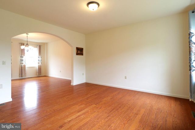 311 TREETOPS DR, State College, PA 16801