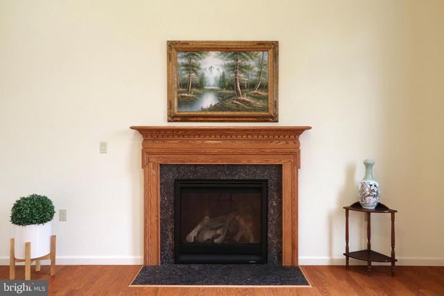 311 TREETOPS DR, State College, PA 16801