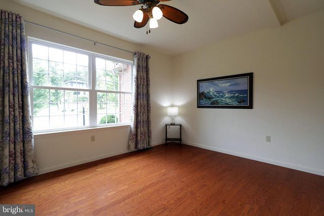 311 TREETOPS DR, State College, PA 16801