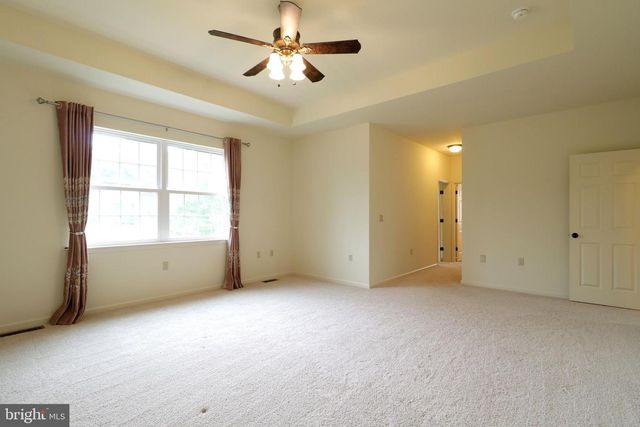 311 TREETOPS DR, State College, PA 16801