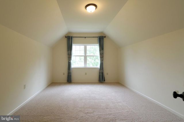 311 TREETOPS DR, State College, PA 16801