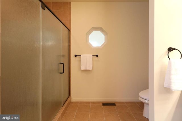 311 TREETOPS DR, State College, PA 16801