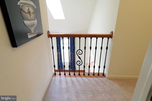 311 TREETOPS DR, State College, PA 16801