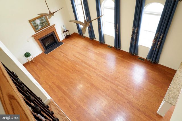 311 TREETOPS DR, State College, PA 16801