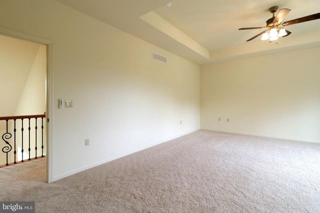 311 TREETOPS DR, State College, PA 16801