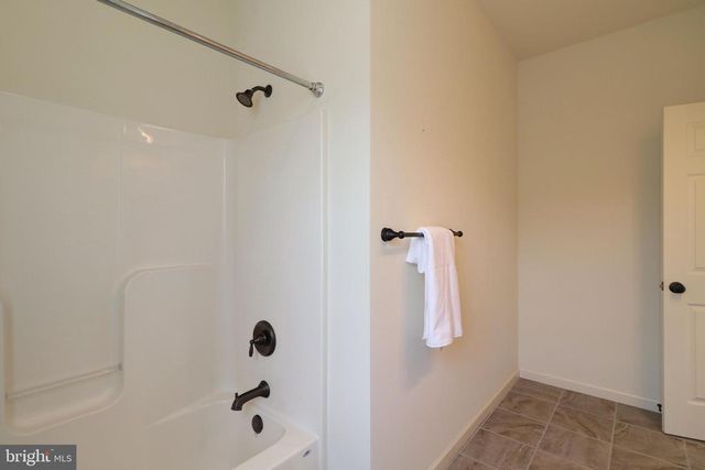 311 TREETOPS DR, State College, PA 16801