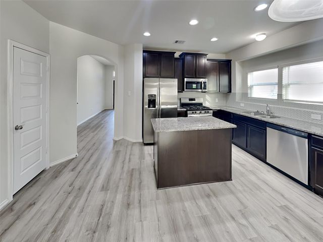 13619 Sloth Bear Court, Crosby, TX 77532