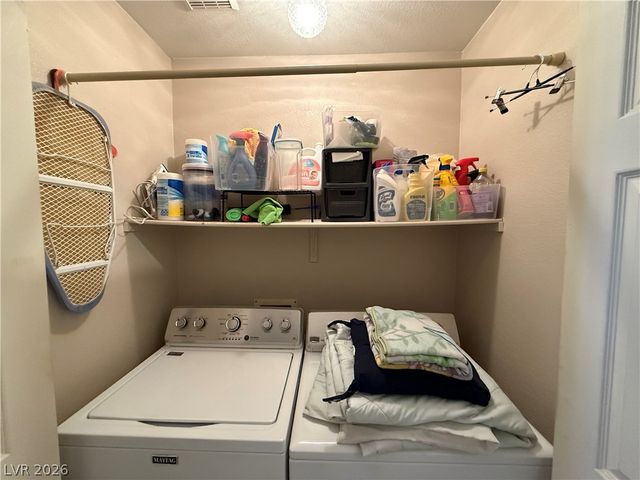 7912 Seabourn Court, Las Vegas, NV 89129